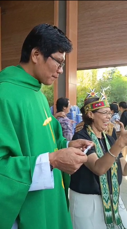 pastor Octovianus Tandilolo PrPAKAI_1